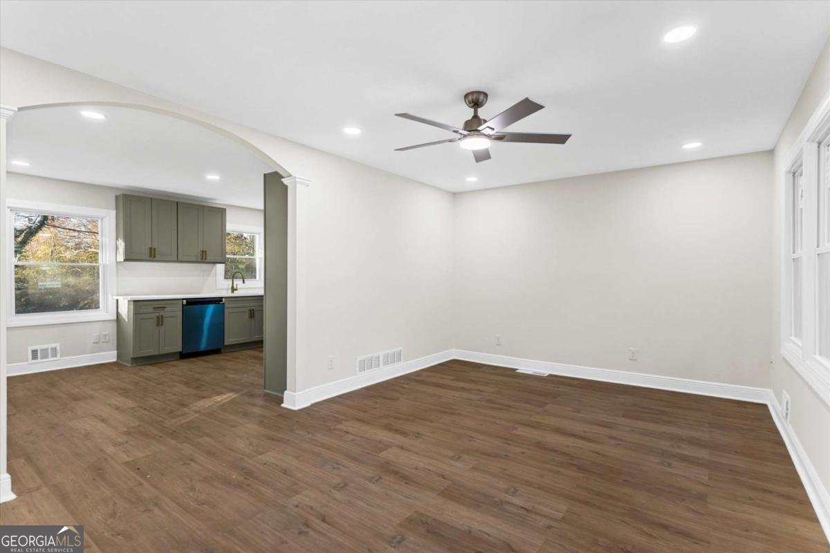 3658 Brookcrest Cir Decatur - Photo 9