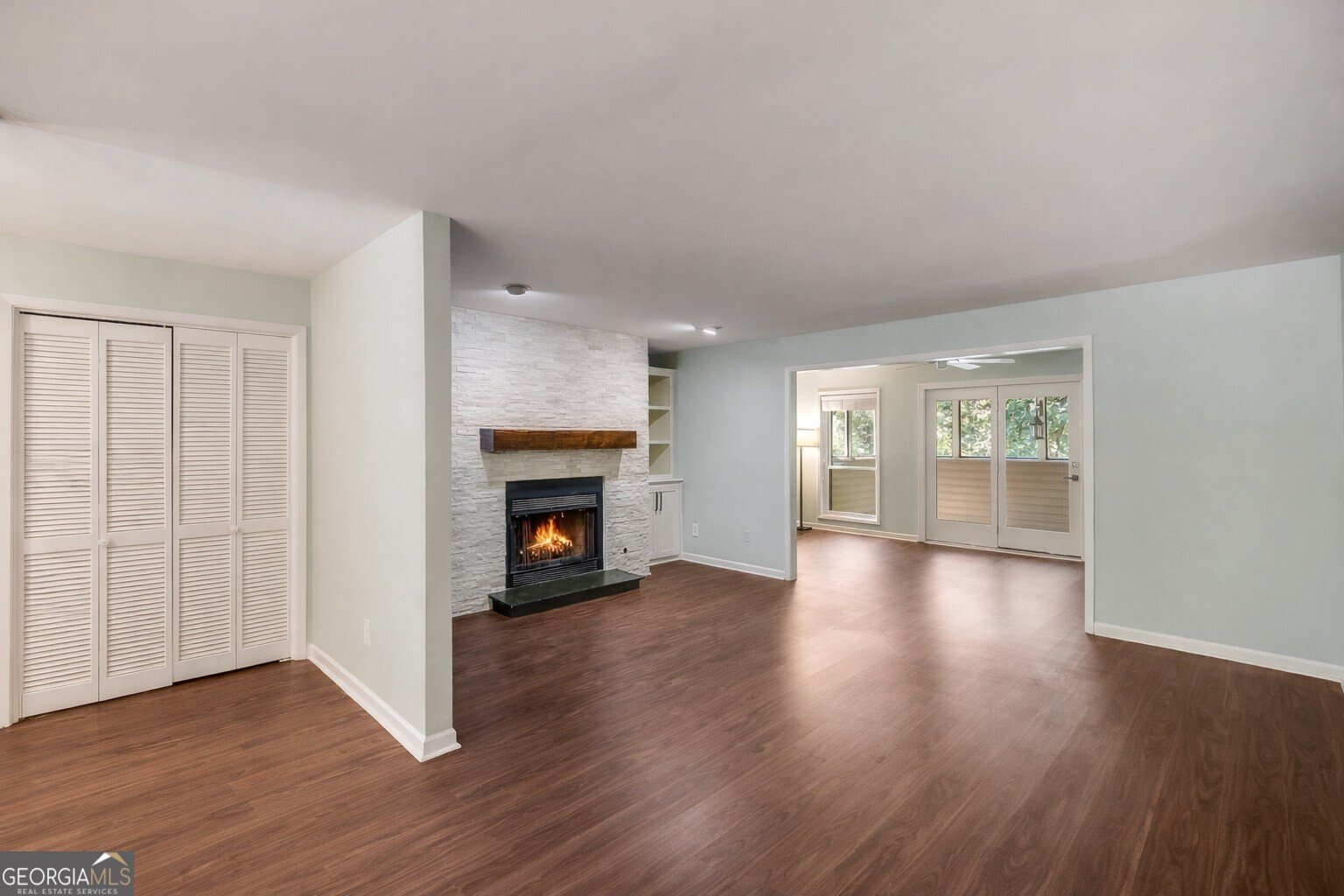 807 Wynnes Ridge Circle Marietta - Photo 1