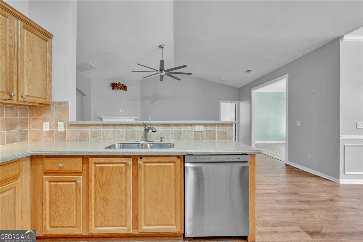 102 Fairways Court Macon - Photo 13