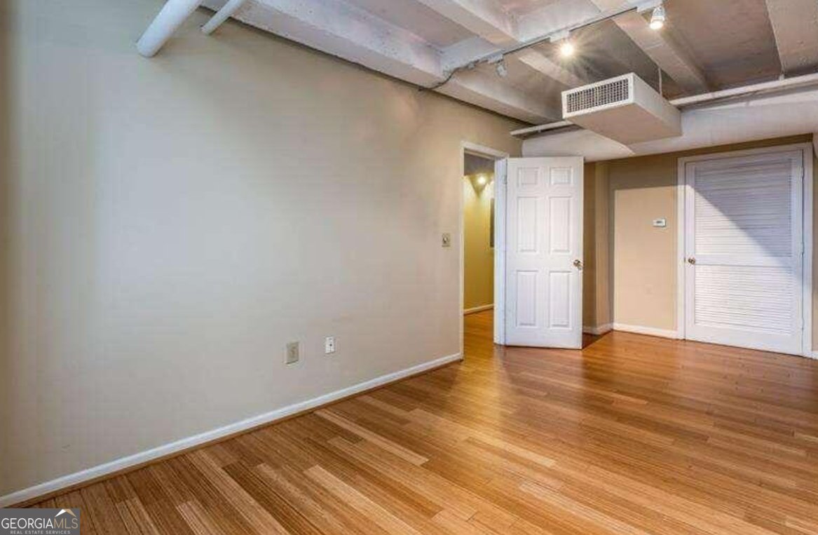 32 PEACHTREE Atlanta - Photo 9