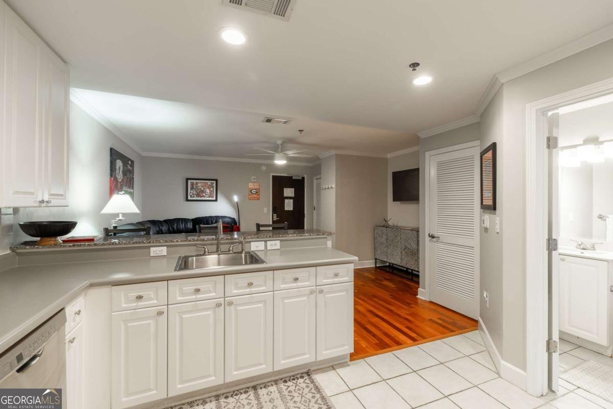 250 Broad Street Athens - Photo 13