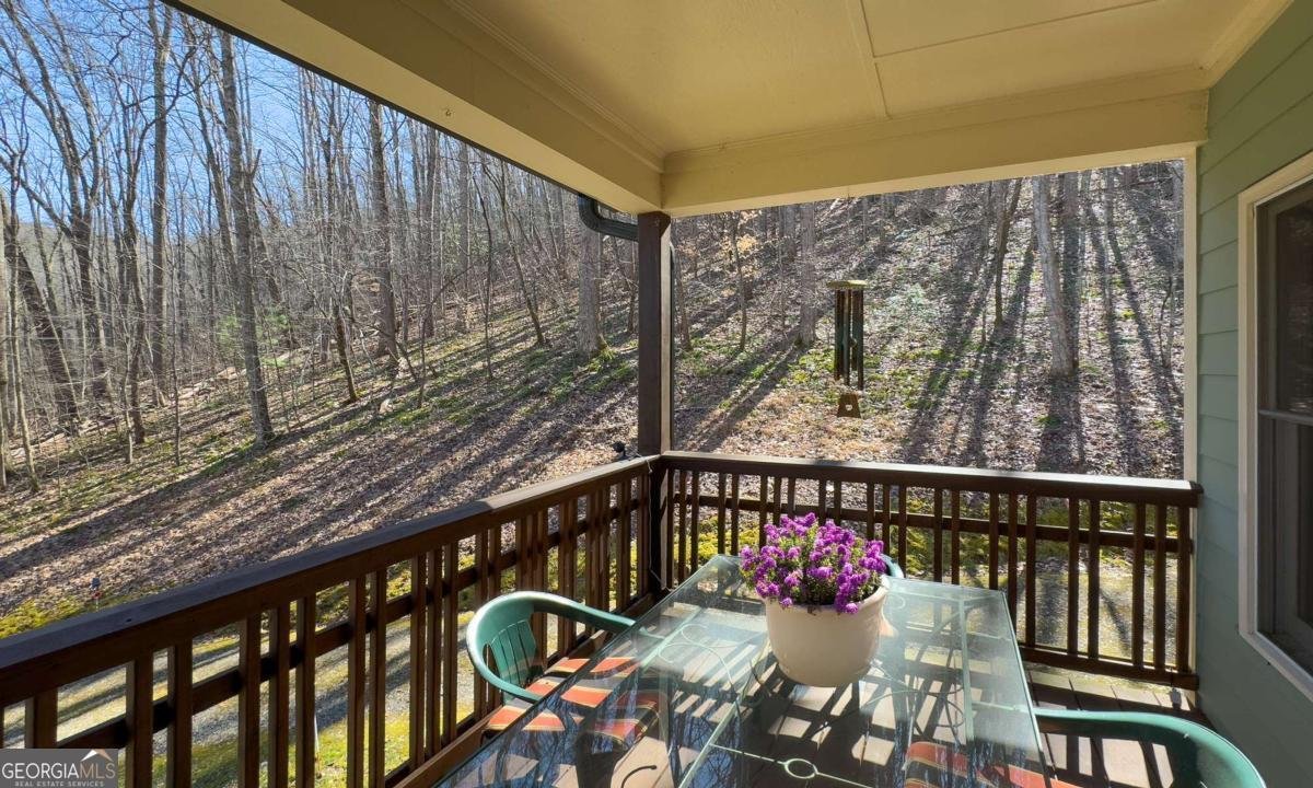 526 Garland Ridge Drive Hayesville - Photo 10
