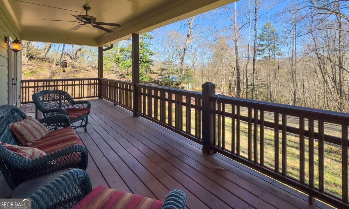 526 Garland Ridge Drive Hayesville - Photo 11