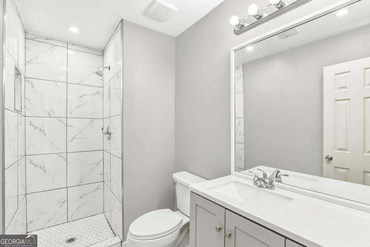 4900 Bayside Court Stone Mountain - Photo 9