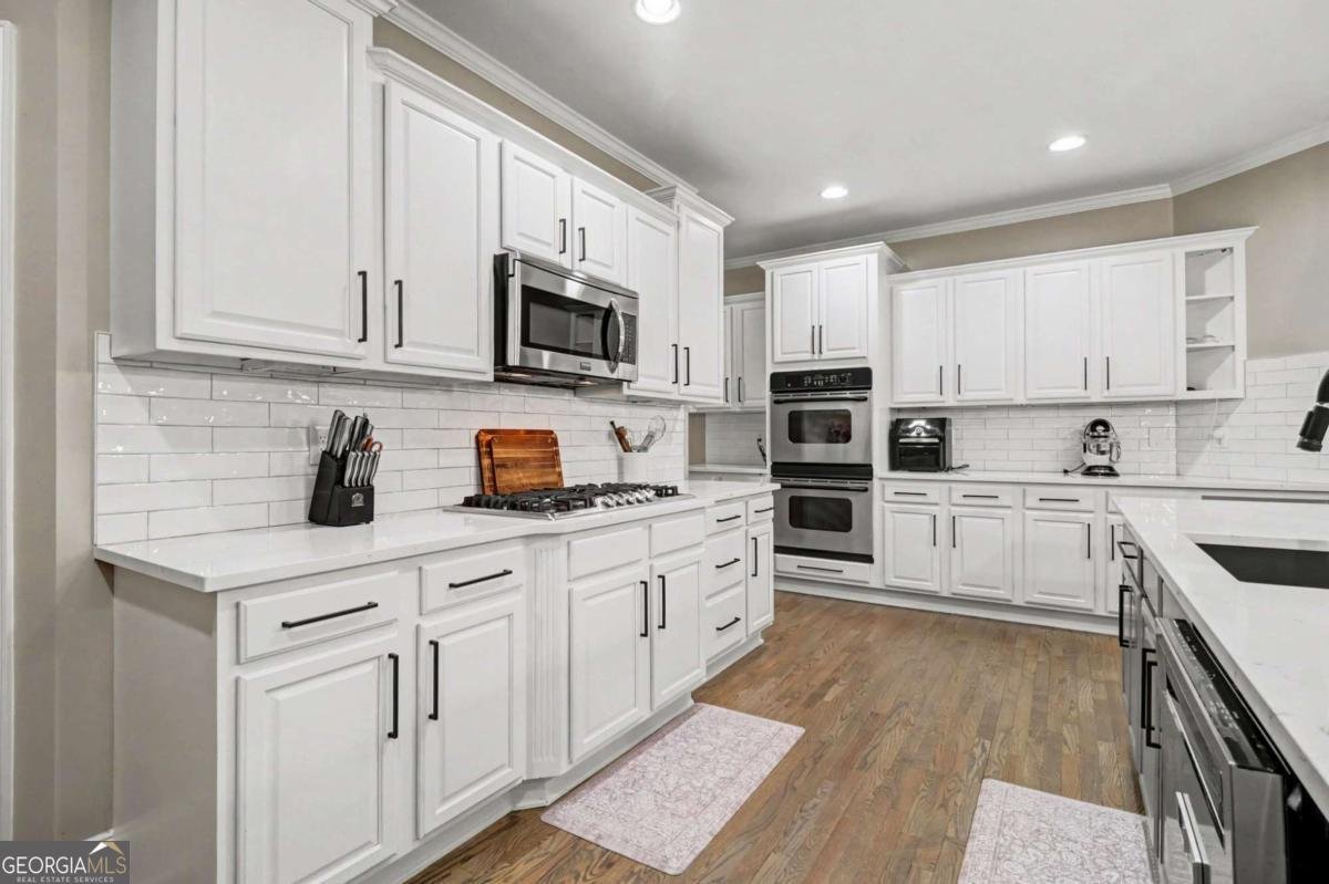 845 Saint Marks Walk Suwanee - Photo 18