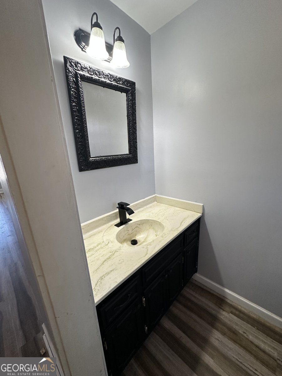 560 Hawthorne Drive Fayetteville - Photo 13