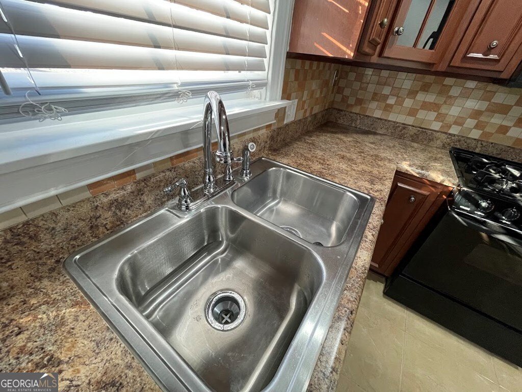 2311 Saint George Lane Albany - Photo 16