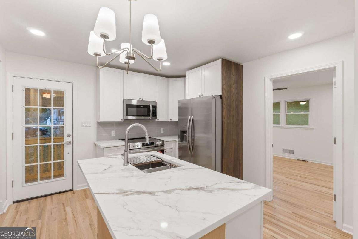 6048 BLACKHAWK Trail Mableton - Photo 11