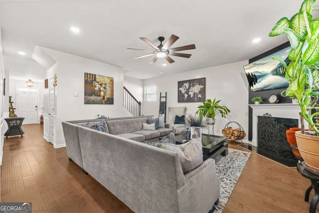 8033 Louis Drive Locust Grove - Photo 10