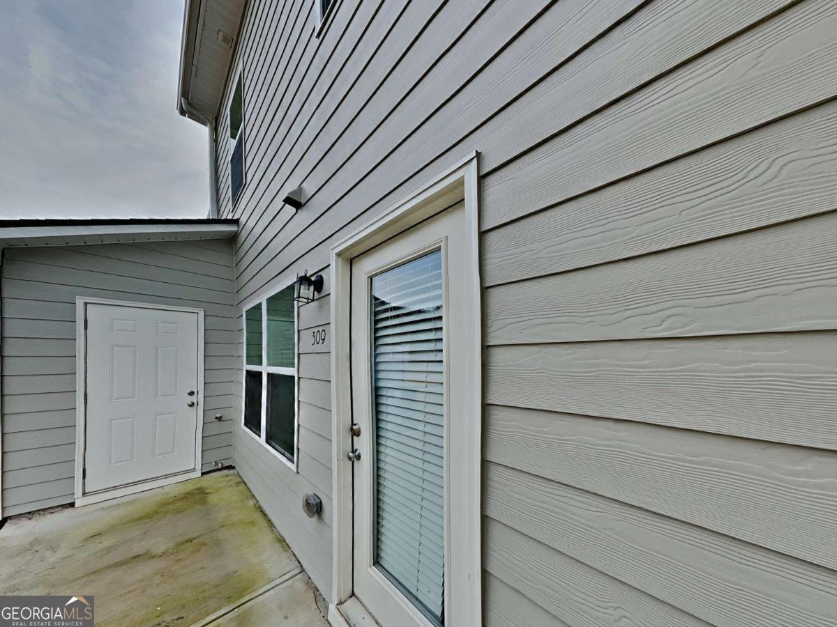 309 Ashigan Street Union City - Photo 16