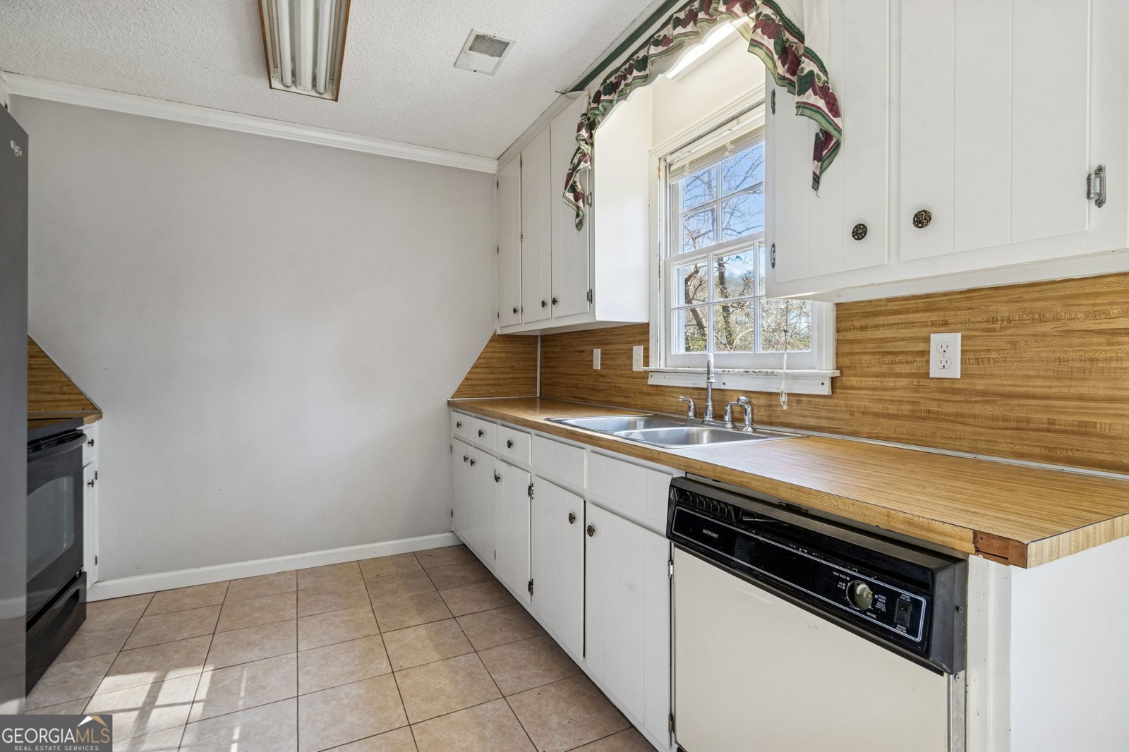 570 Wayside Drive Lawrenceville - Photo 15