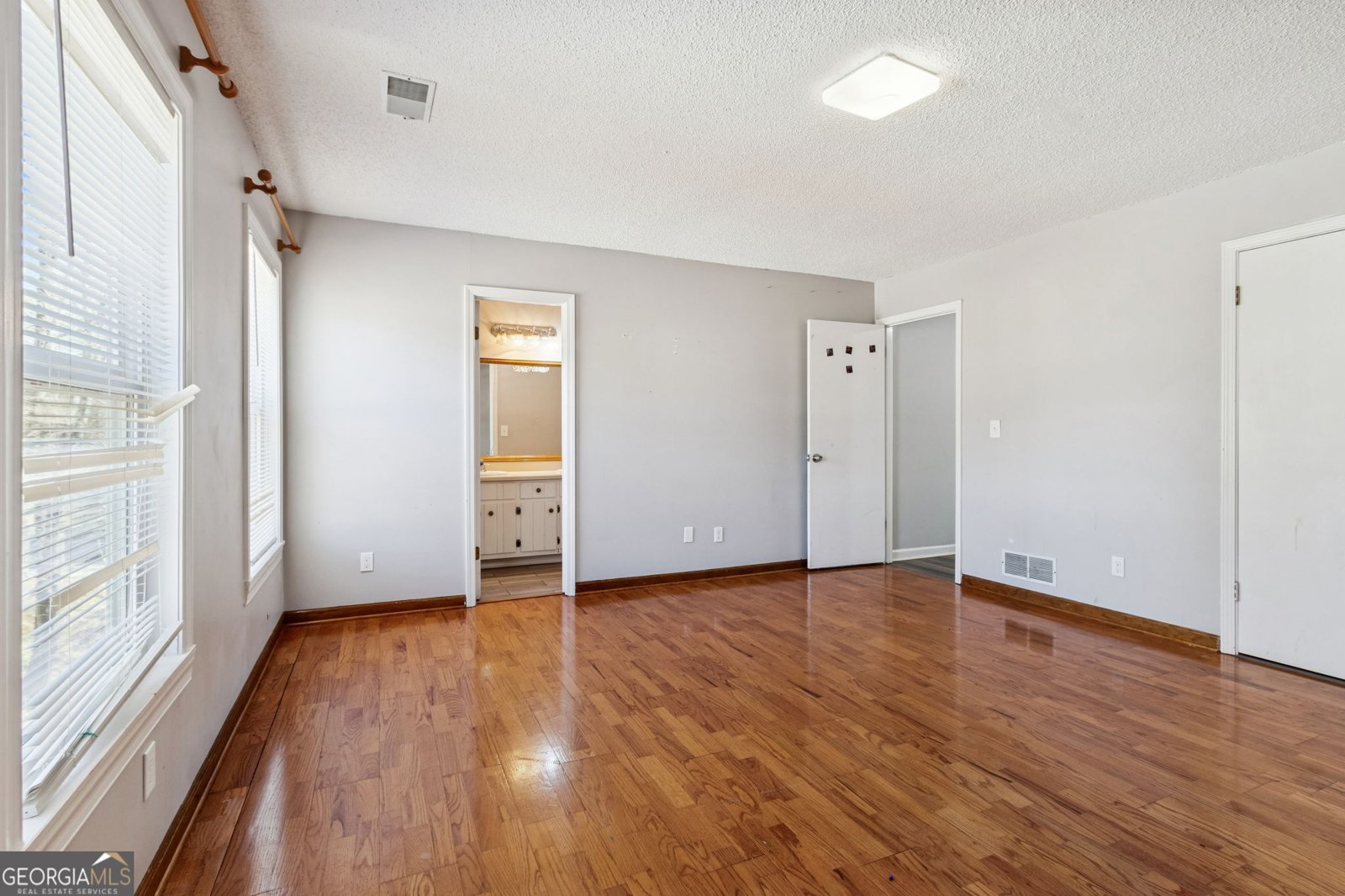 570 Wayside Drive Lawrenceville - Photo 23