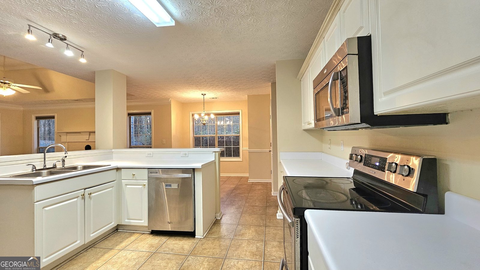 170 Gibson Way Covington - Photo 8