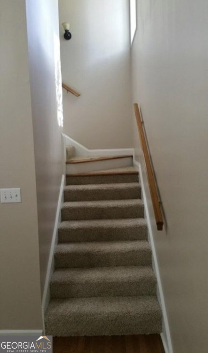 405 Amberly Court Macon - Photo 12