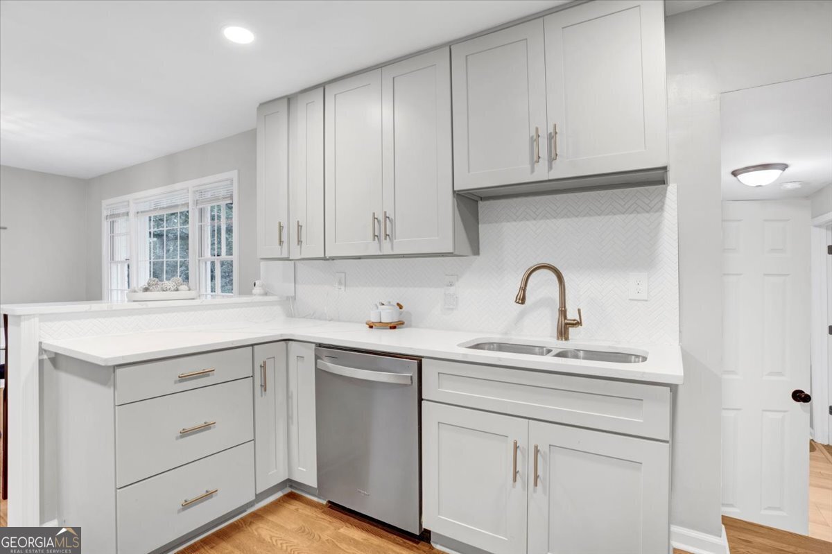 2174 Beecher Road Atlanta - Photo 12