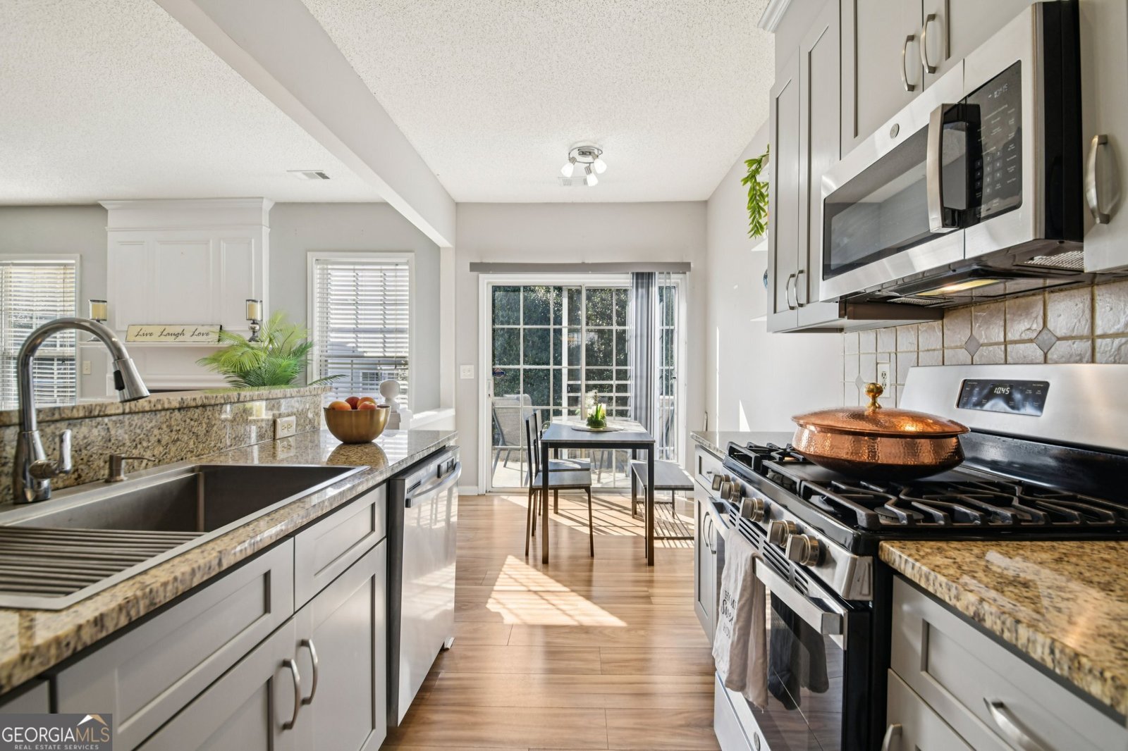 2969 Commonwealth Circle Alpharetta - Photo 12