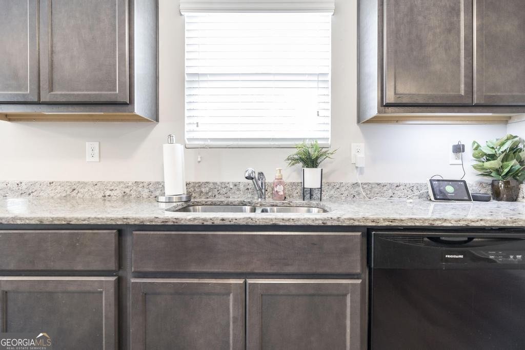 145 Goodall Woods Drive Macon - Photo 12