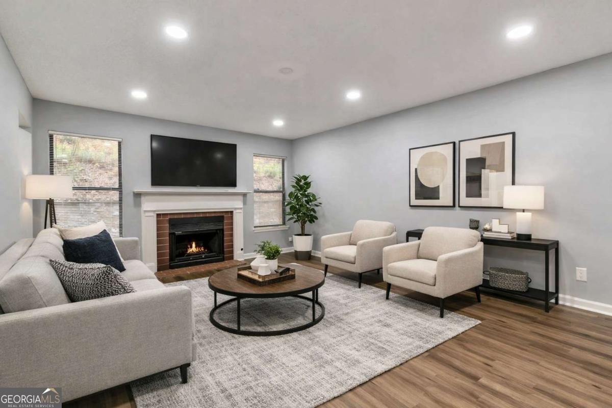 1502 Huntingdon chase Atlanta - Photo 1