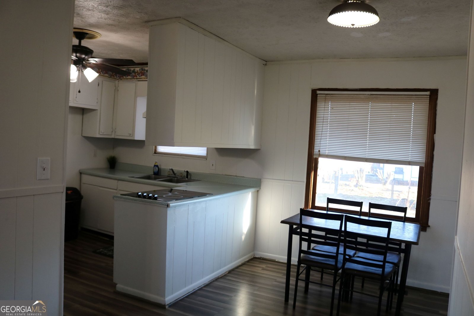 640 Gholston Street Comer - Photo 11