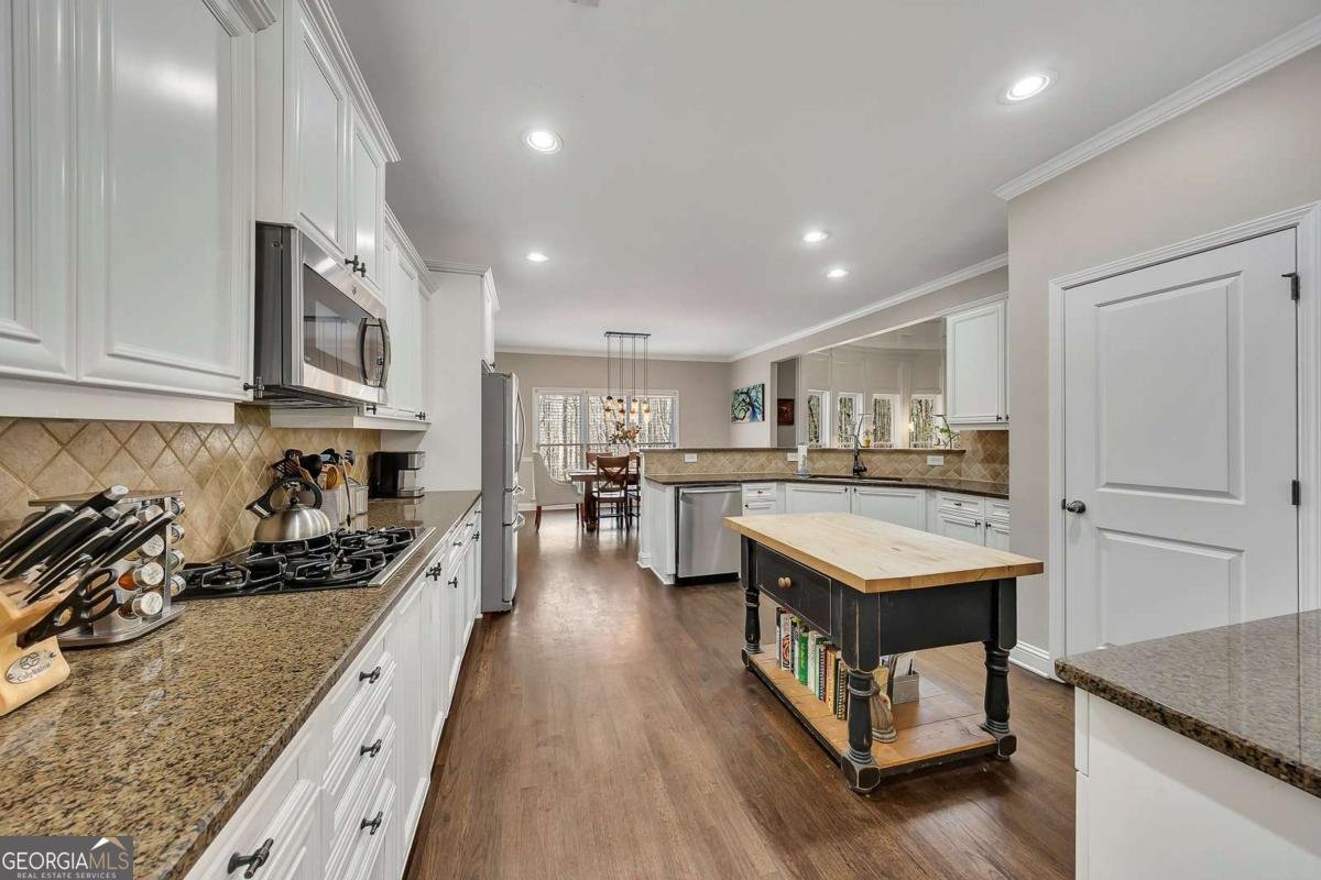 142 Rosebury Drive Canton - Photo 14