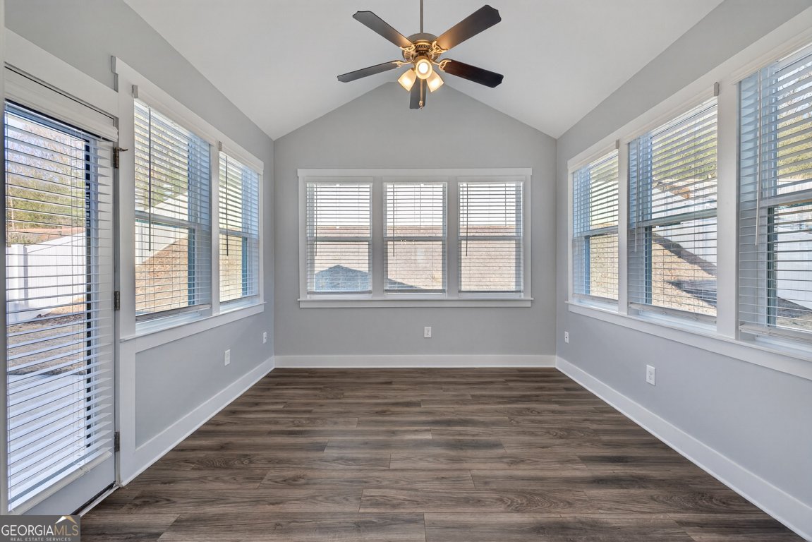 6928 Manchester Drive Flowery Branch - Photo 19