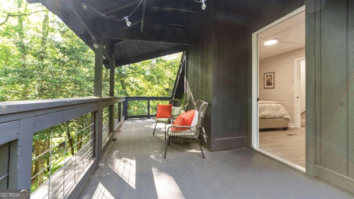 1147 Martin Dr Cleveland - Photo 32