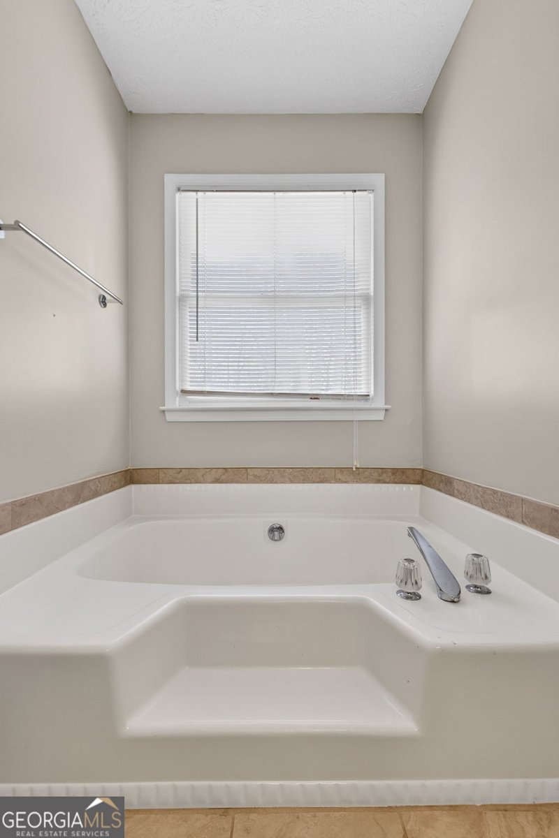 8215 Greens Court Jonesboro - Photo 31