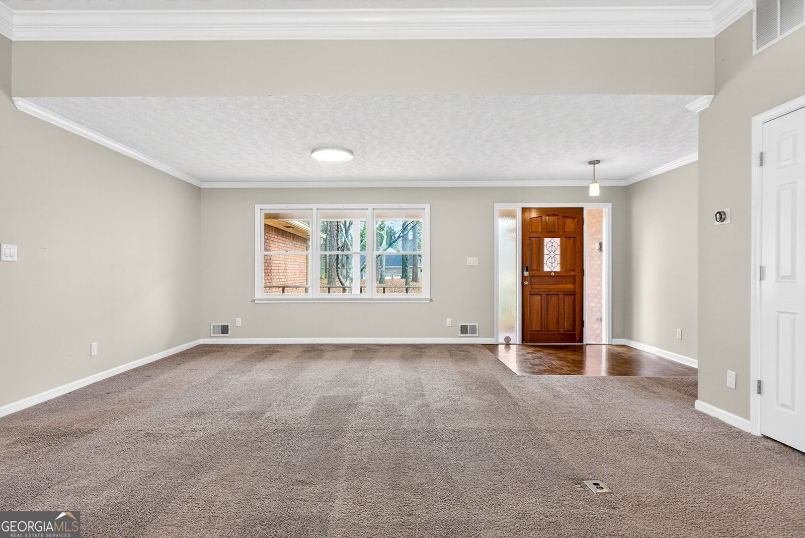 8215 Greens Court Jonesboro - Photo 9