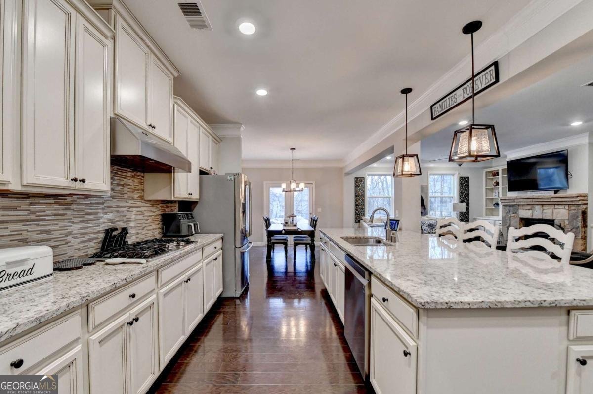 2920 Prestwood Drive Cumming - Photo 7