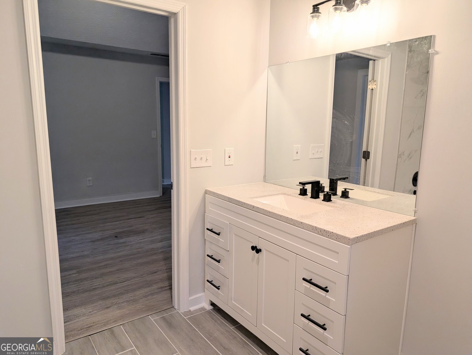 40 Belmont Circle Covington - Photo 24