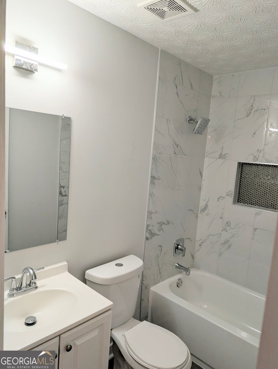 40 Belmont Circle Covington - Photo 37