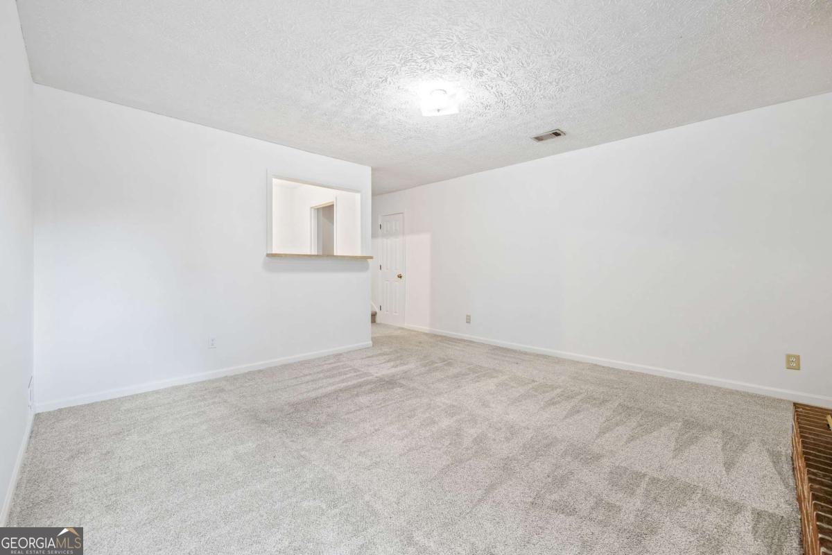 1833 Easter Cody Court Grayson - Photo 31