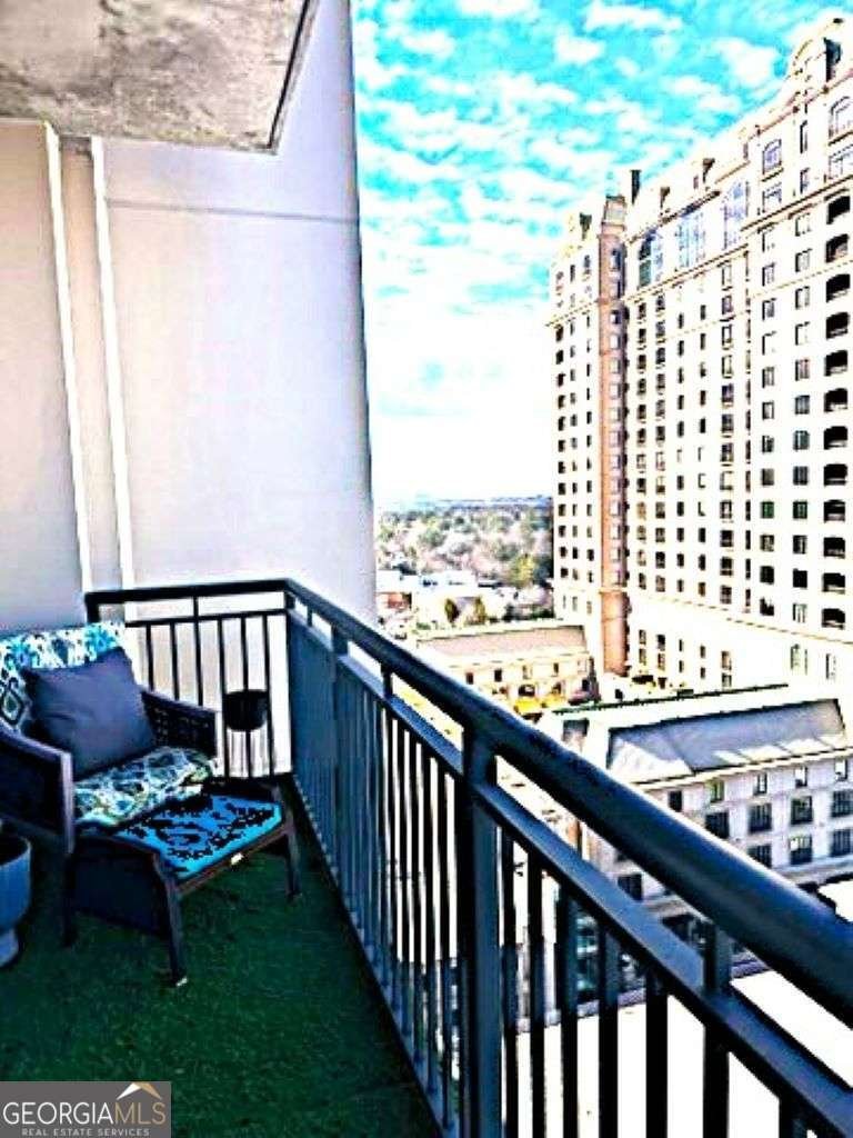 3040 Peachtree Road Atlanta - Photo 10