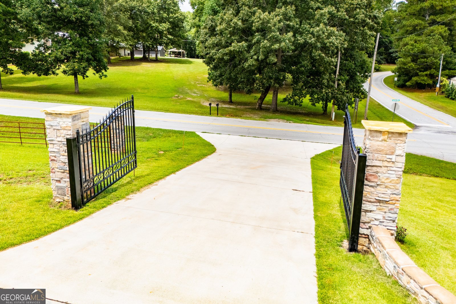 2070 Lovvorn Road Carrollton - Photo 14