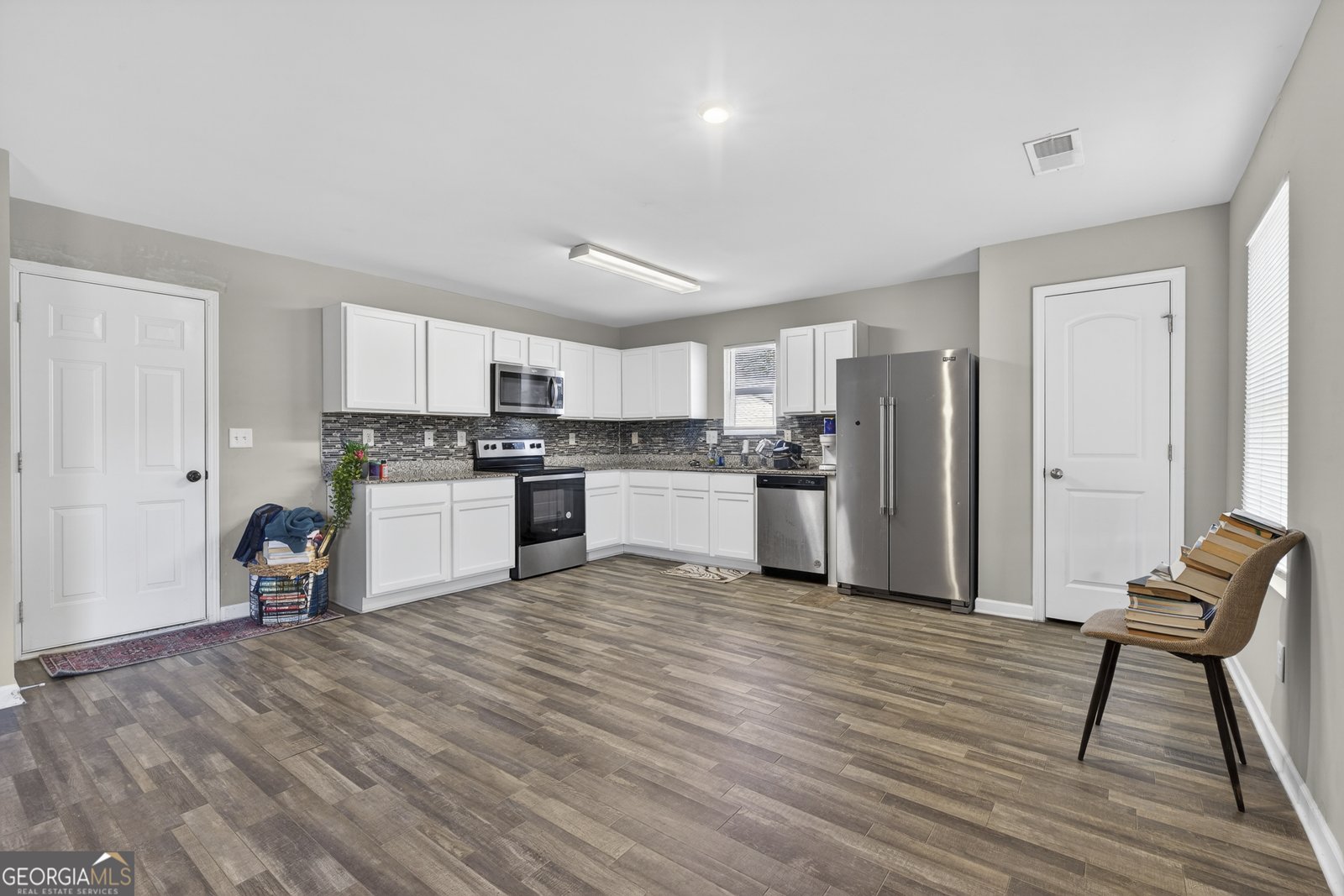 1307 Dayle Court Macon - Photo 10