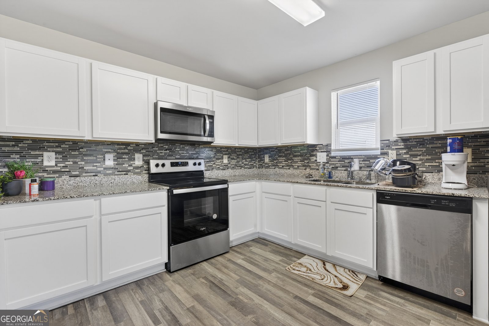 1307 Dayle Court Macon - Photo 12