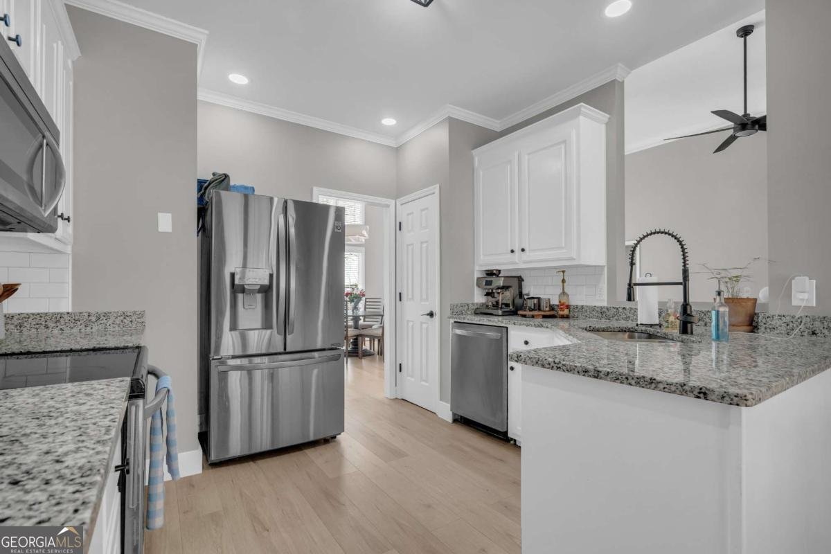 5169 Artesian Spring Drive Flowery Branch - Photo 10