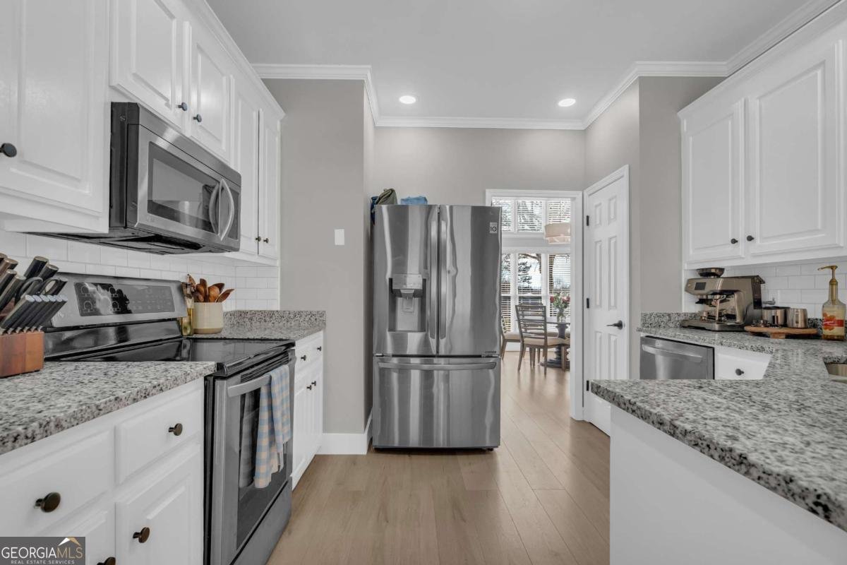 5169 Artesian Spring Drive Flowery Branch - Photo 12