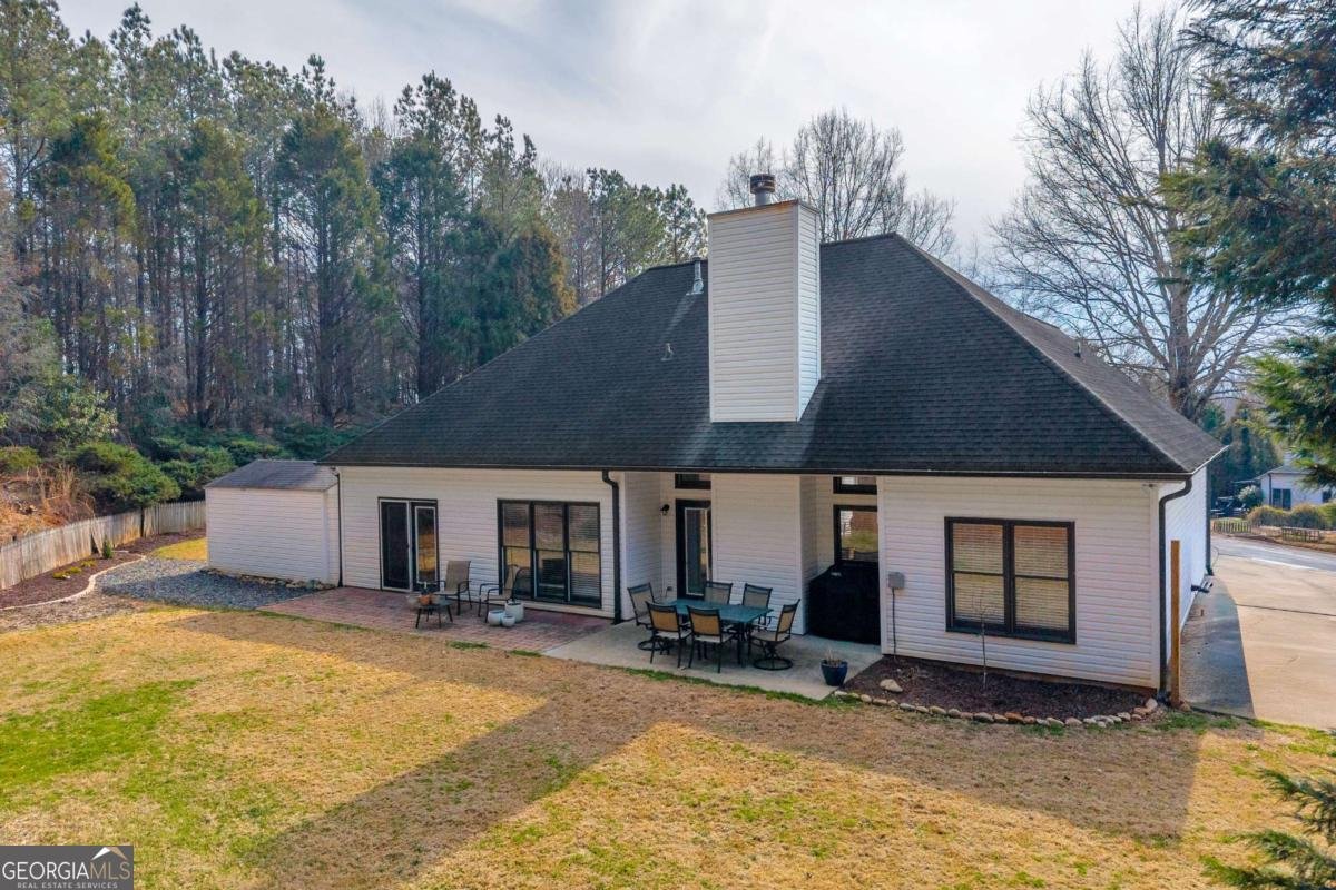 5169 Artesian Spring Drive Flowery Branch - Photo 32