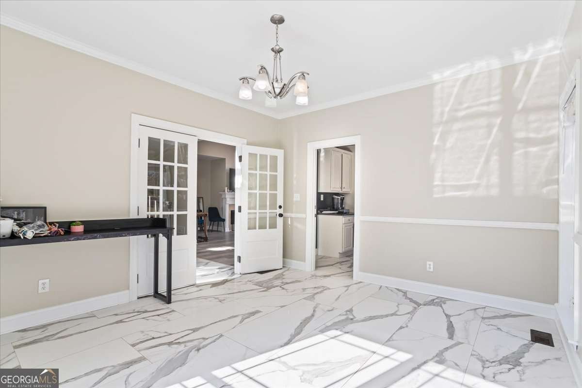 3955 Pucketts Road Snellville - Photo 7