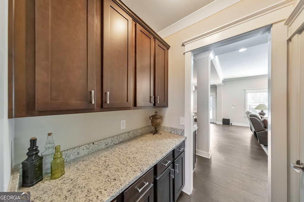 504 Taymack Farm Court Woodstock - Photo 8