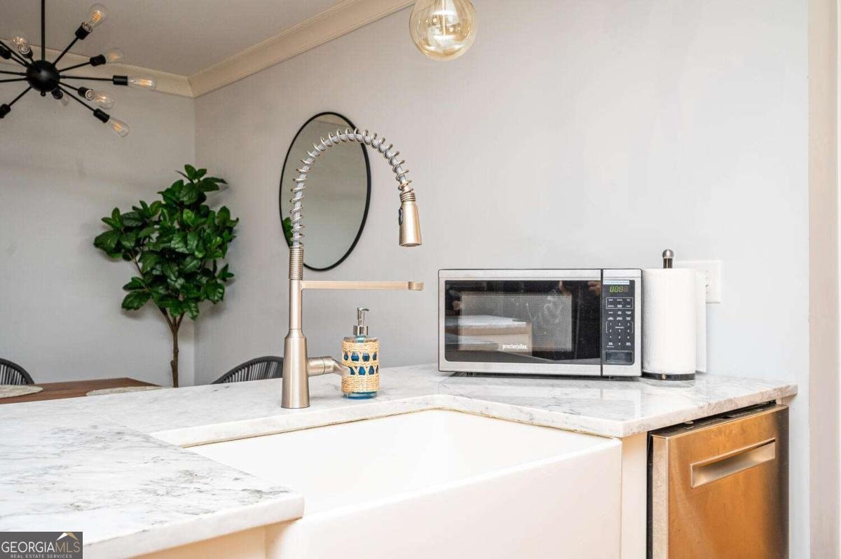 2411 Fair Lane Decatur - Photo 11