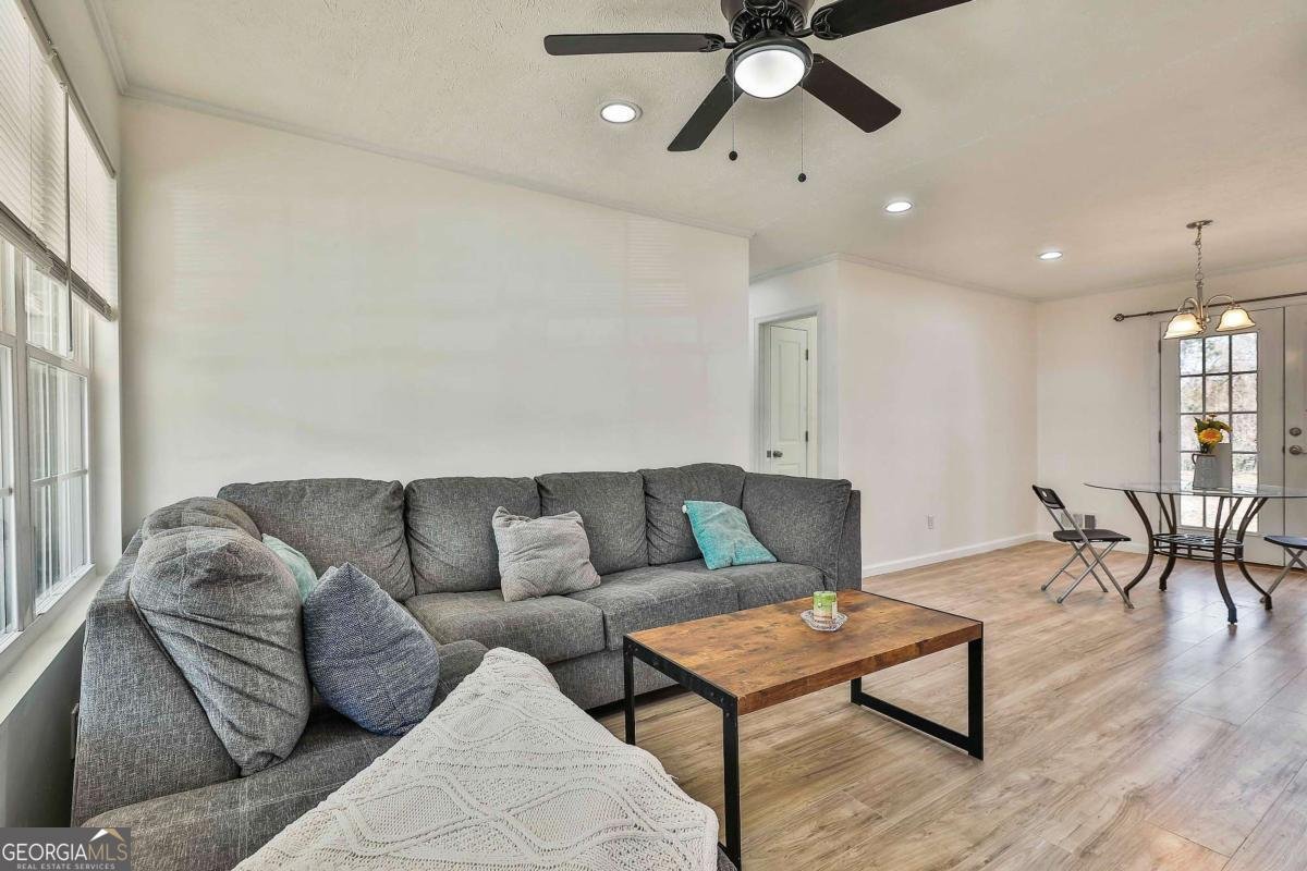 19 Janet Road Griffin - Photo 8