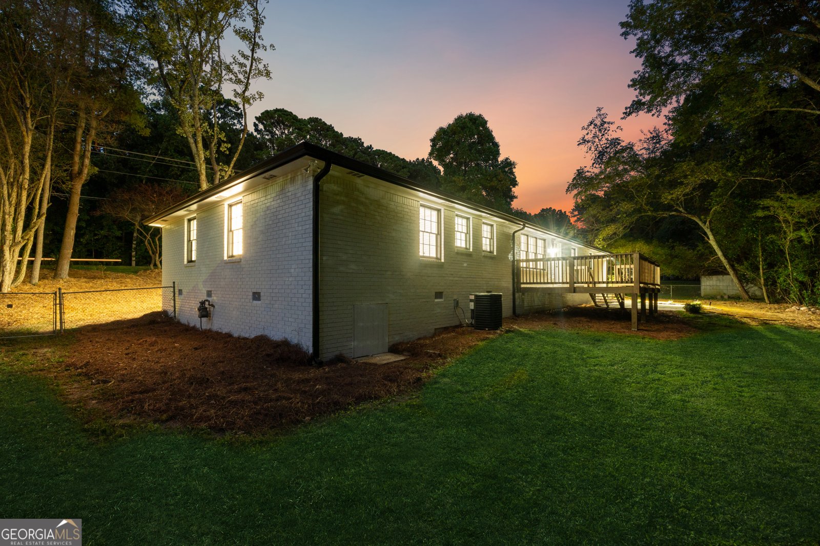 2055 Oak Road Snellville - Photo 35