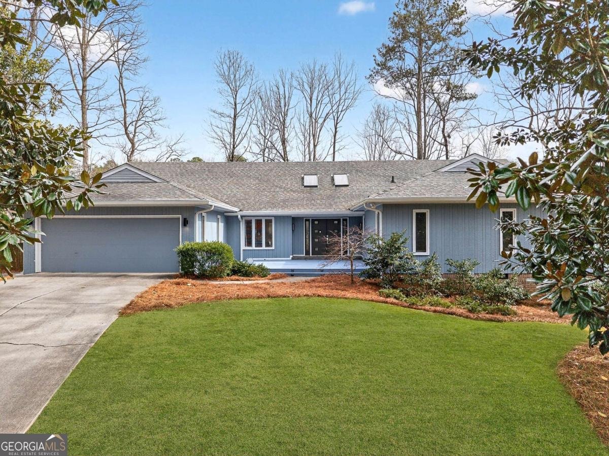 5209 Pine Bark Lane Atlanta - Photo 1