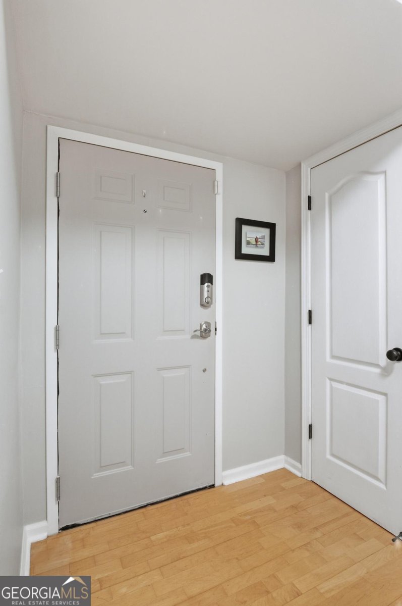 311 Peachtree Hills Avenue Atlanta - Photo 13