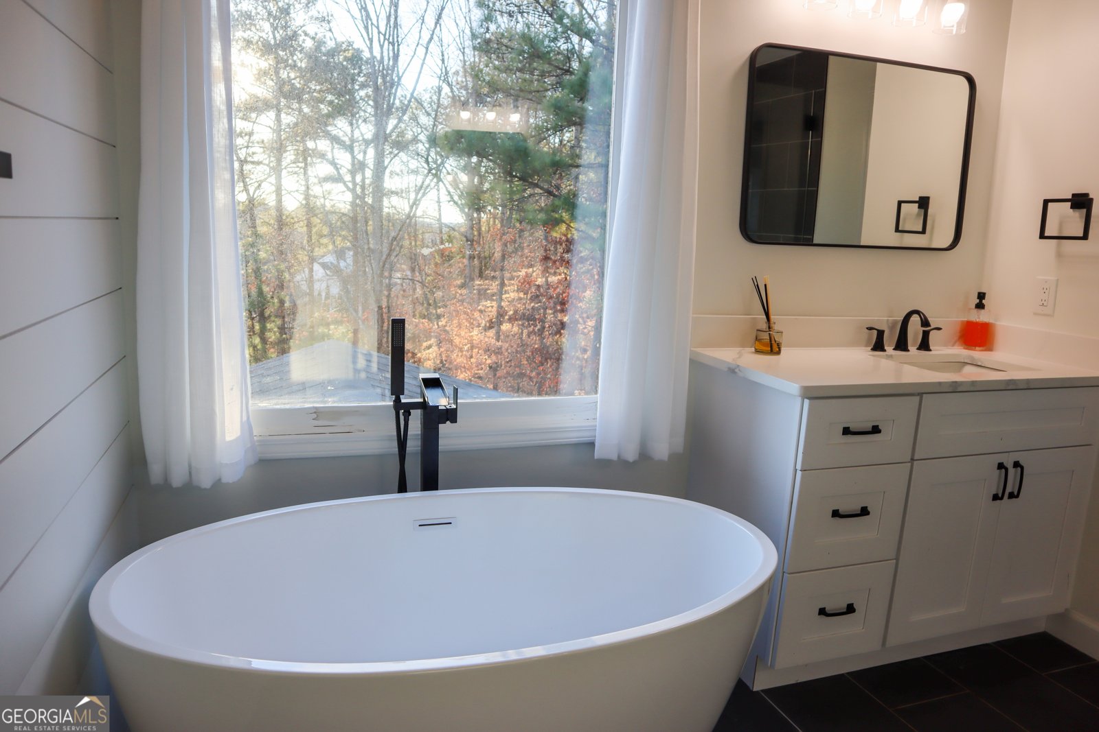 523 Waterside Ct Canton - Photo 23