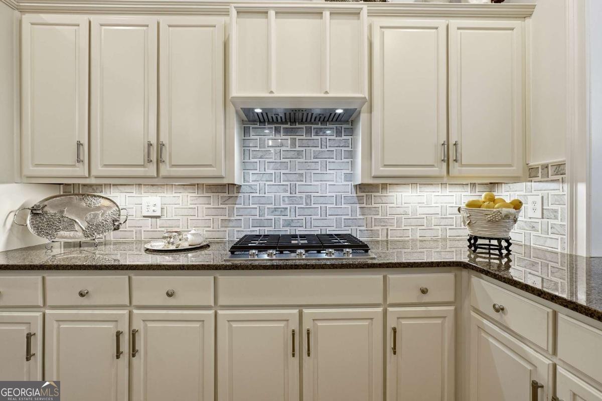 264 SUMMEROUR VALE Johns Creek - Photo 11