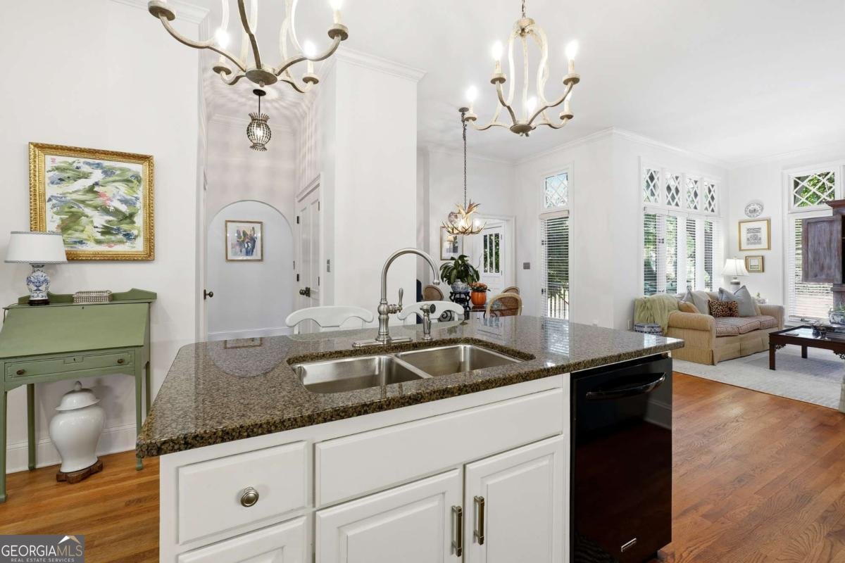 264 SUMMEROUR VALE Johns Creek - Photo 13