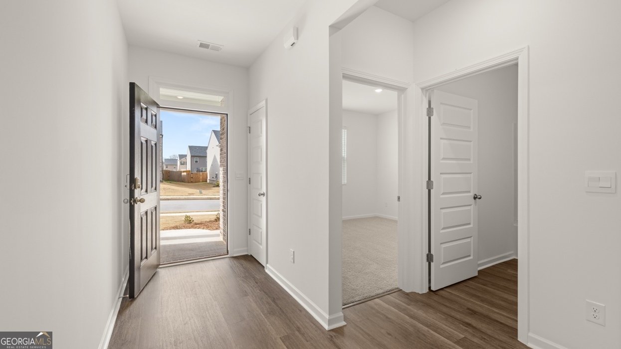 648 Whitman Lane Stockbridge - Photo 26